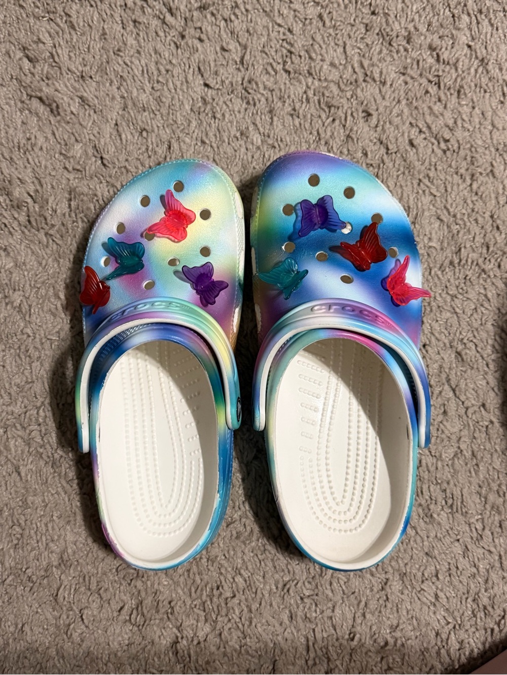 CROCS Tie-Dye/Aura Clog- Charms are included. Size m7/w9